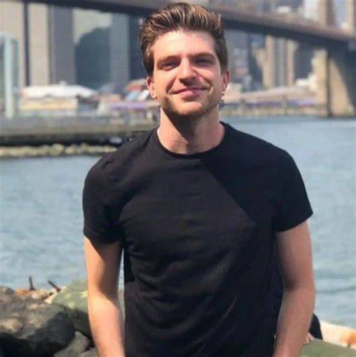 Johnny Link Biography Actor Age, Wife, Family, Series Hut