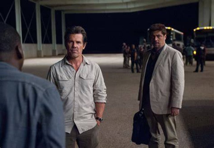 Josh Brolin and Benicio Del Toro in Sicario 2