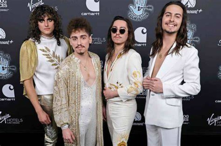 Josh Kiszka Reveals SameSex Relationship in ProLGBTQ Post