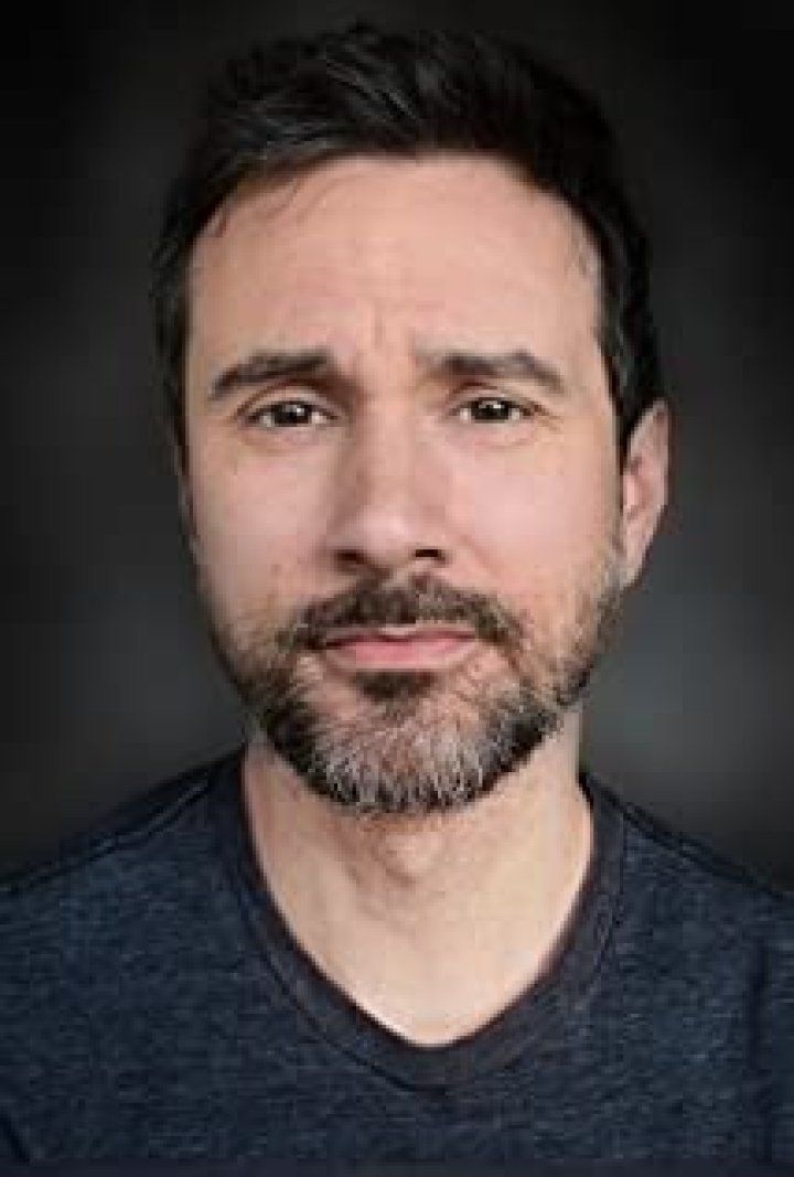 Josh Robert Thompson Net Worth