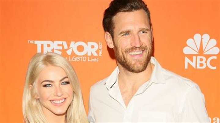 Julianne Hough and Brooks Laich Get Candid About Their Sex Life in Celebration of 2-Year Wedding Anniversary