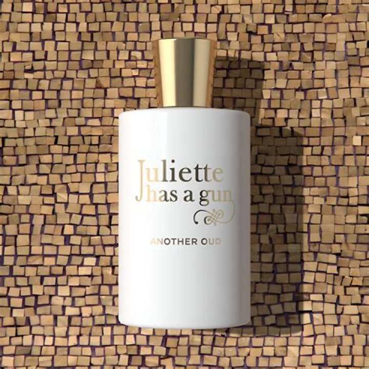 Juliette Has A Gun Another Oud EDP