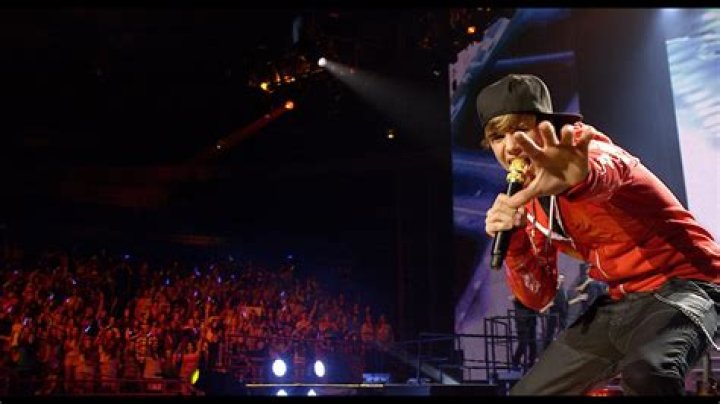 Justin Bieber in a scene with is doctor featured in his documentary. Photo / YouTube