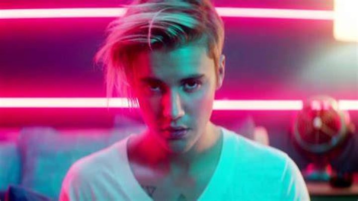 Justin Bieber Releases 11 Music Videos from 'Purpose' Album