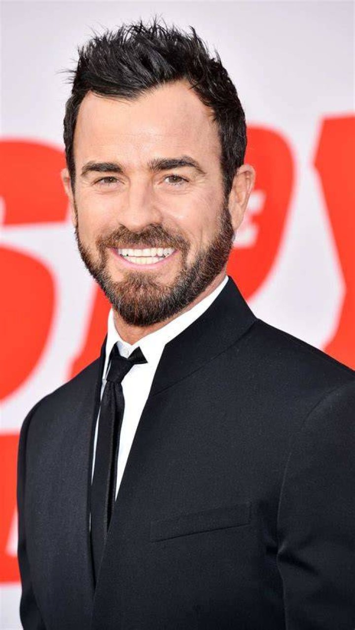 Justin Theroux News, Pictures, and Videos