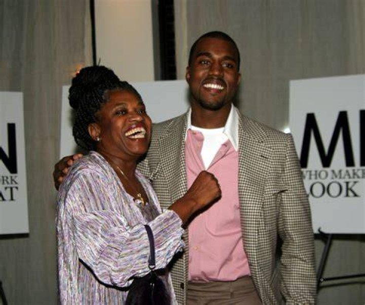 Kanye West says his mother was sacrificed for fame Kanye West says his mother was sacrificed for fame