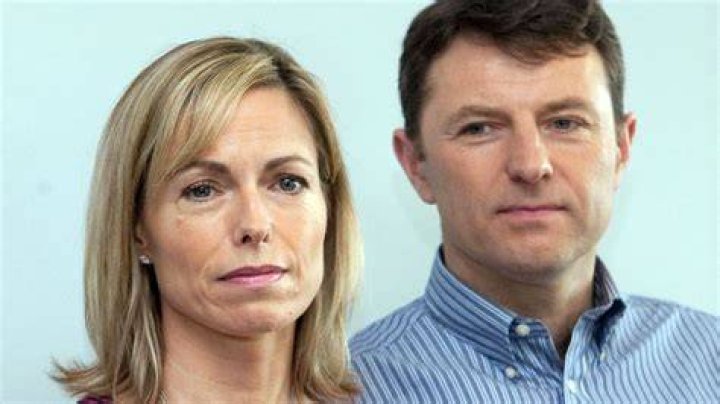 Kate and Gerry McCann, the parents of the missing British girl Madeleine McCann, hold up a picture of Madeleine during a press conference in Berlin on June 6, 2007. Photo / Getty Images