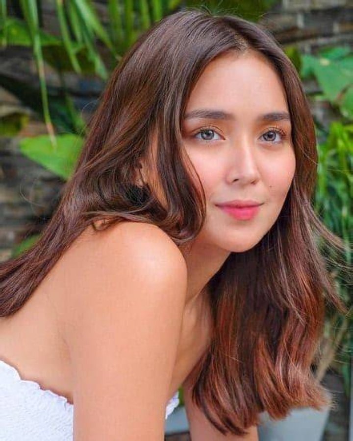 Kathryn Bernardo Wiki, Height, Age, Boyfriend, Family, Biography & Facts