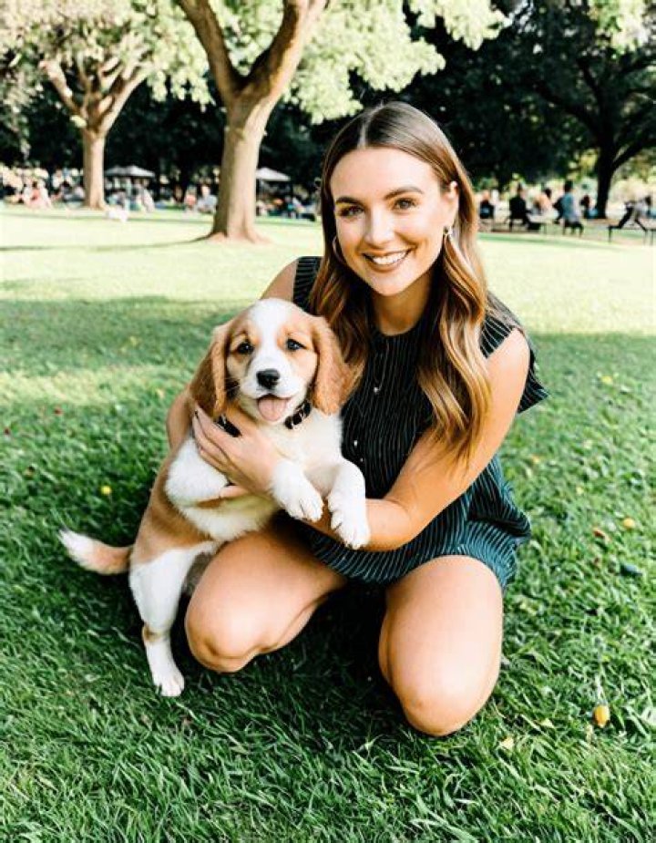Katie Signond: The Rise Of A Social Media Sensation