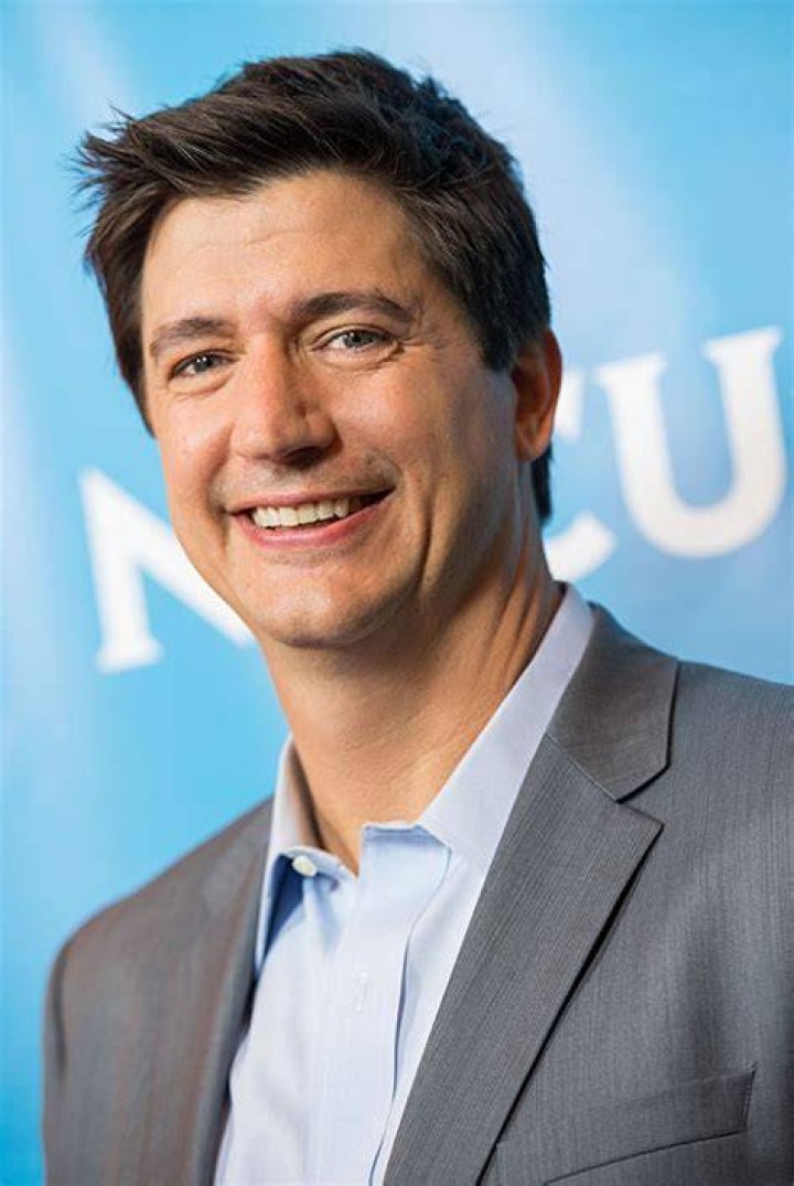 Ken Marino