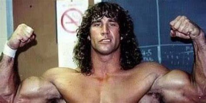 Kerry Von Erich Flexes