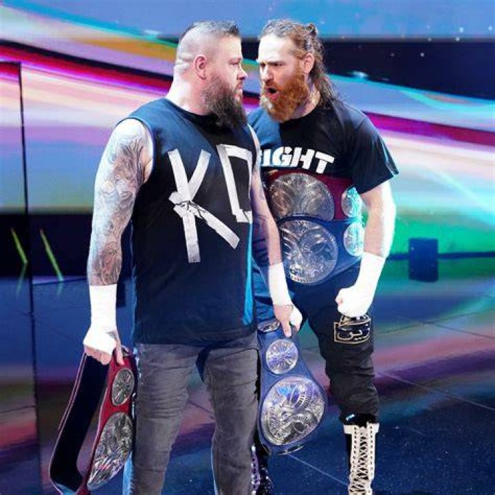Kevin Owens Sami Zayn