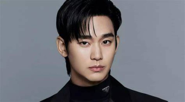 Kim Soo Hyun's Dream Girl Discover His Ideal Type In 2024