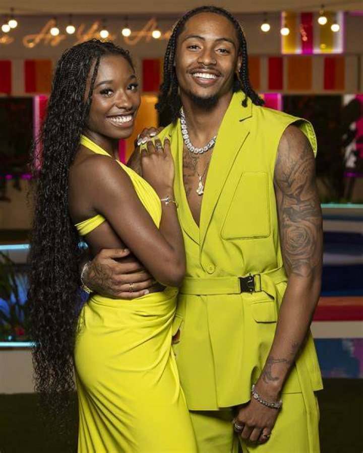 Kordell Beckham Shines In Natural Diamonds on Love Island USA