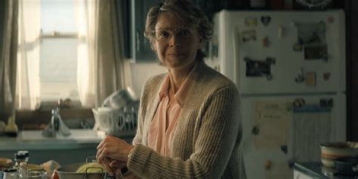Kristin Lehman as Annie Flynn (Cooking) in Netflix Midnight Mass