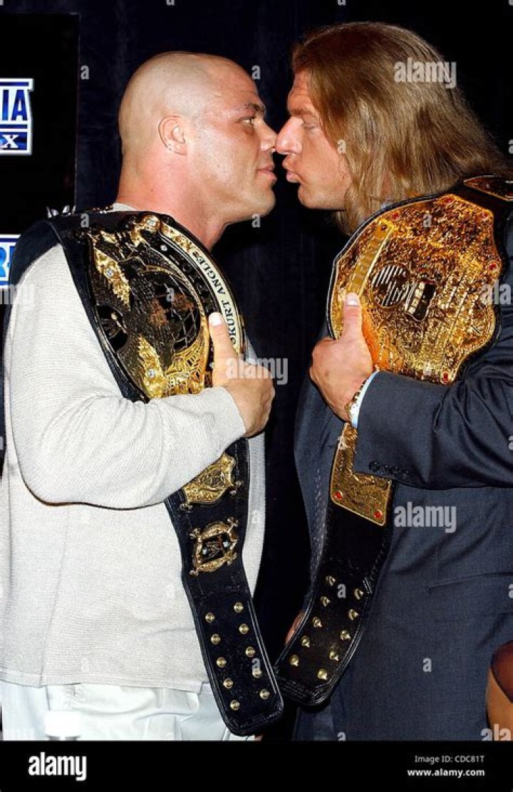 Kurt Angle v Triple H No Way Out 2002 Cropped