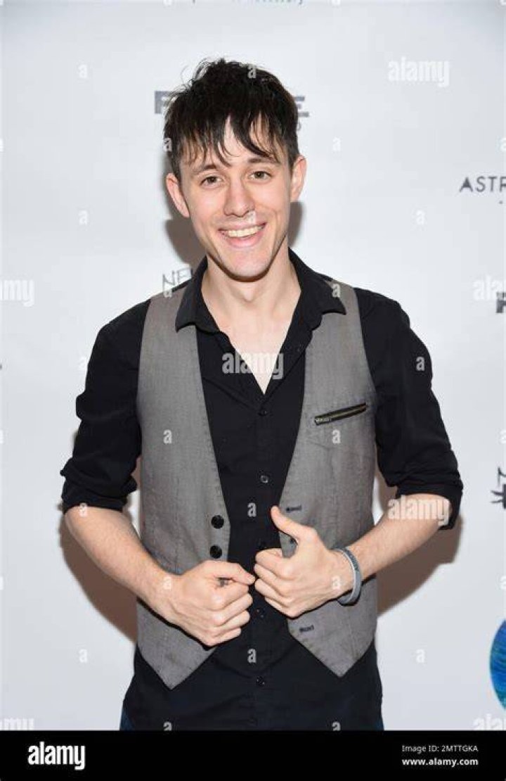Kurt Hugo Schneider height