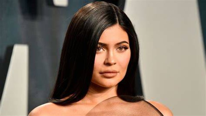 Kylie Jenner Gets Naked & Flaunts Her Curves in Sexy New Fashion Film