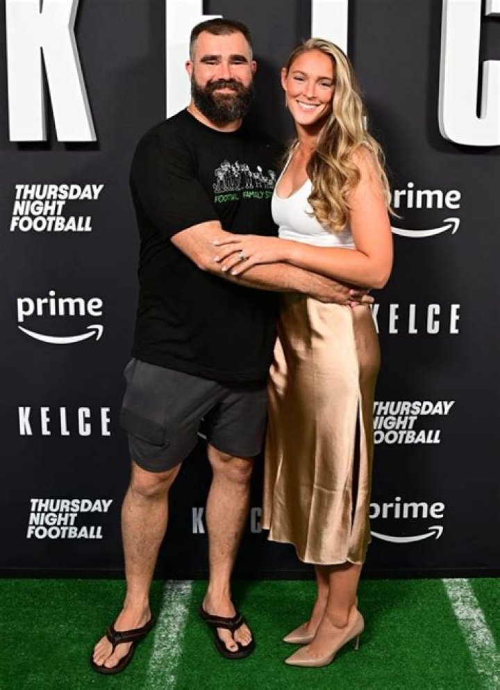 Kylie Kelce Height And Weight: The Stunning Stats Of An NFL Star's Wife