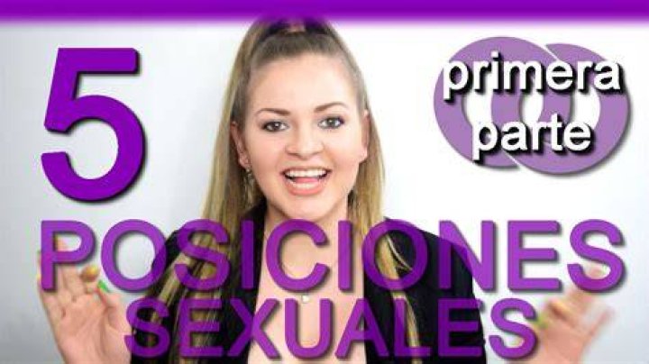 Las 30 mejores posturas sexuales para tener sexo en el sofá