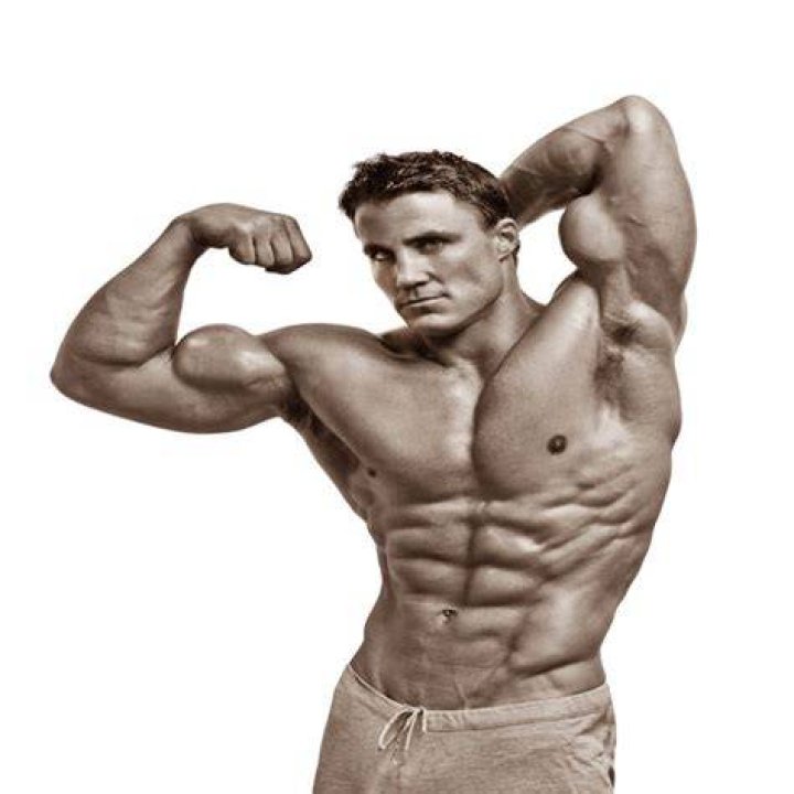 Late Fitness Icon Experienced Tragically Short Life After Risky Shoot in 2015
Went Wrong