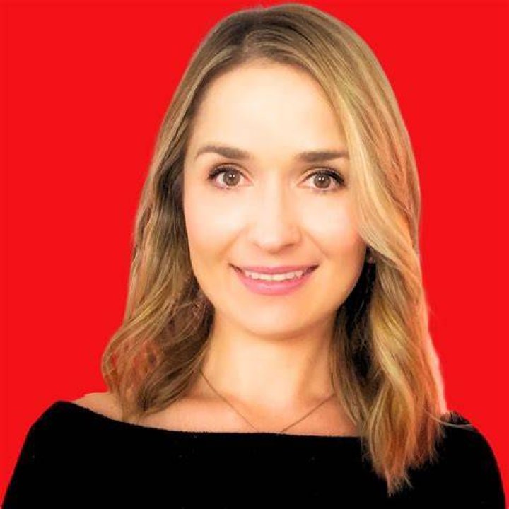 Lena Petrova Biography: A Journey Through Art And Resilience
