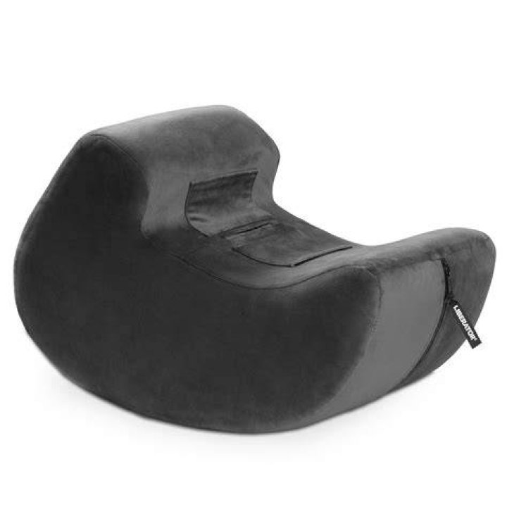 liberator pulse sex toy mount in purple
