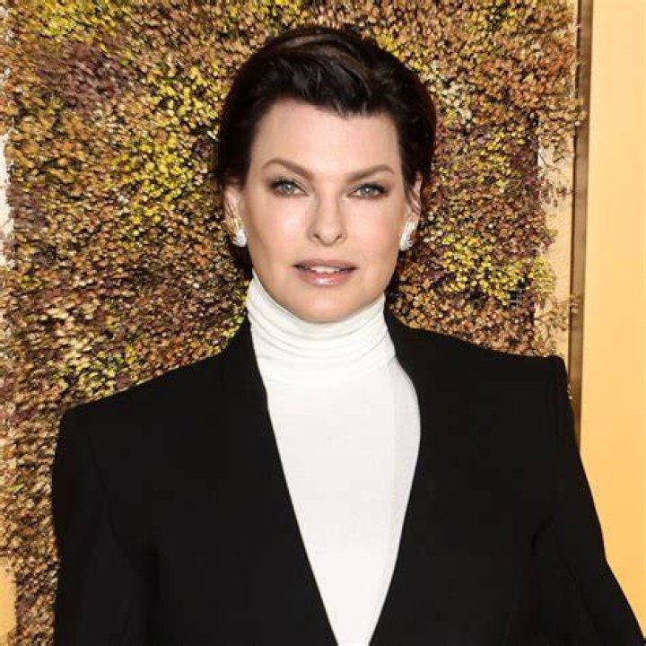 Linda Evangelista Hasn't Dated Since Before CoolSculpting Incident