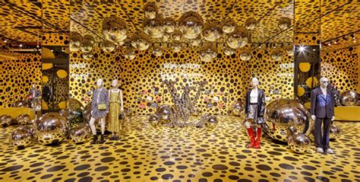 louis vuitton kusama pop up louis vuitton kusama pop up
