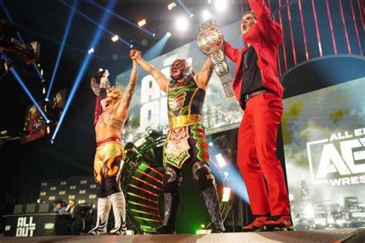 Lucha Bros AEW Tag Team Champions