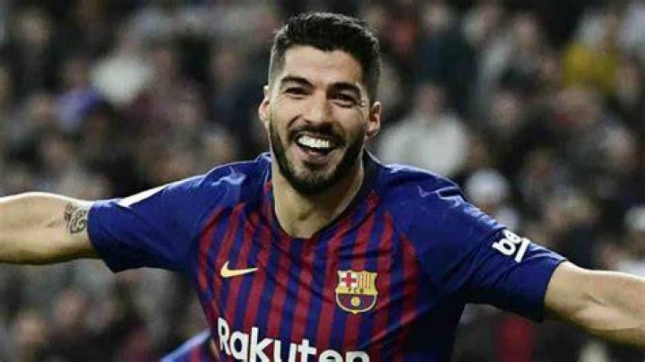 Luis Suarez Career