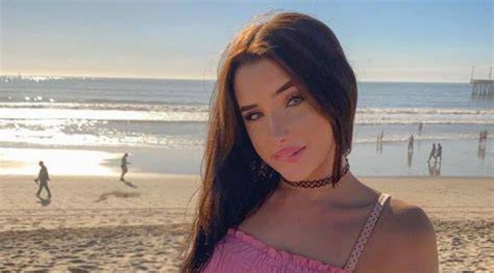 Mackzjones Net Worth Bio Boyfriend Height Career vrogue.co