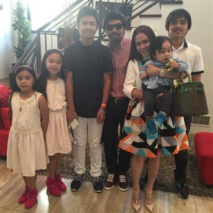 Manny Pacquiao net worth, children, spouse, measurements, division, fights, record, car, house