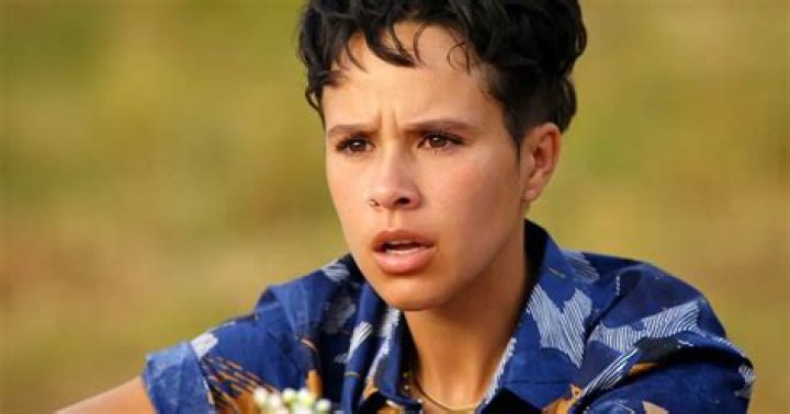 Meet Kyra Beck, Surviving Paradise Tabitha Solane Partner!