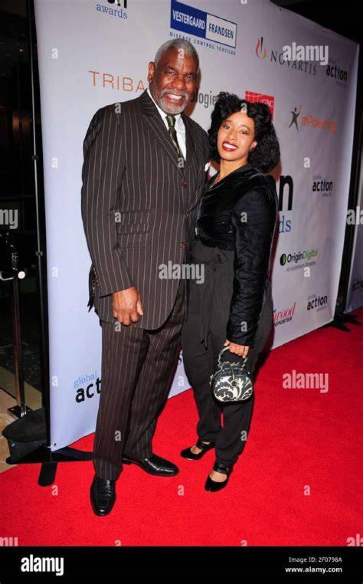 Meet Richard Gant Wife, Arline Burks Gant! Her Bio, Age, Job, Instagram