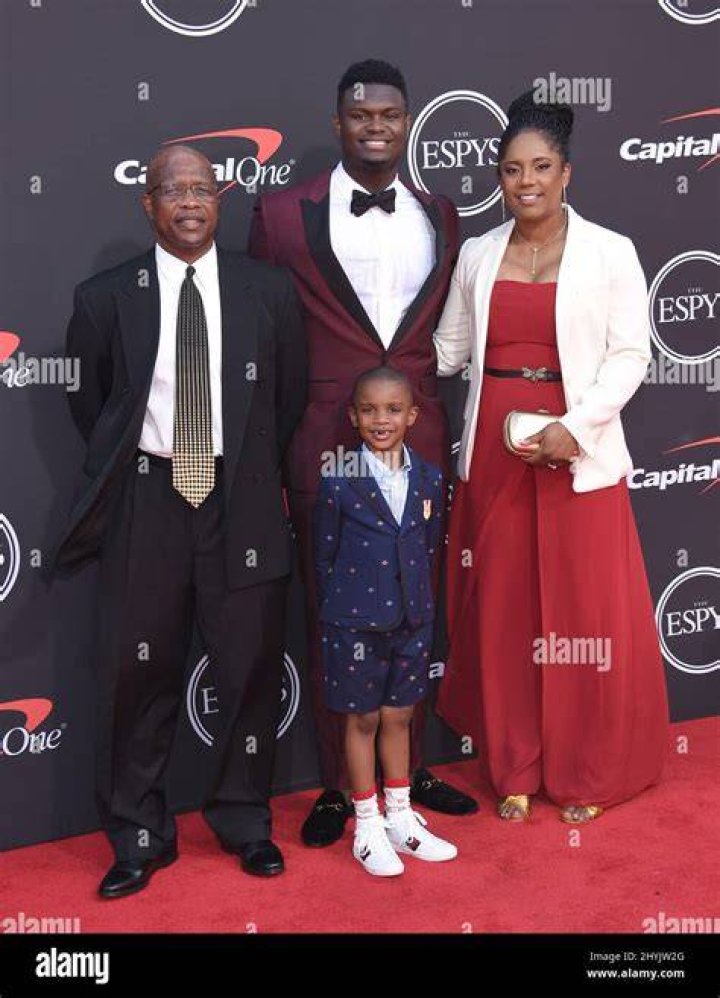 Meet Sharonda Sampson, Zion Williamson&rsquo;s mother: bio and all the details