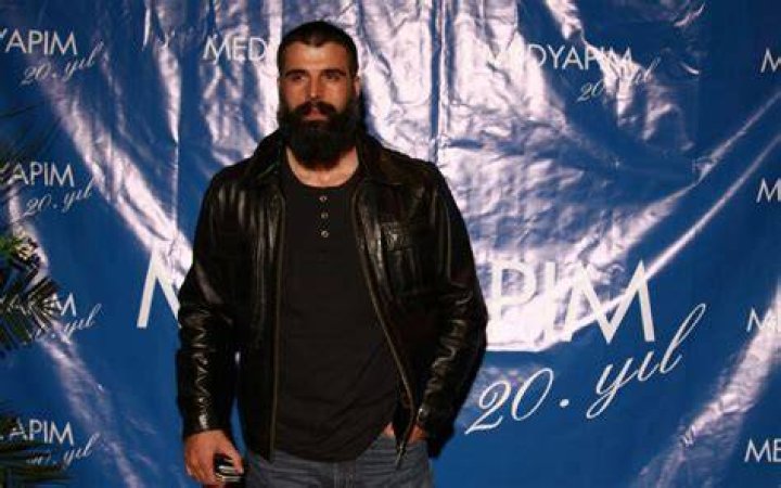 Mehmet Akif Alakurt Med Yapım