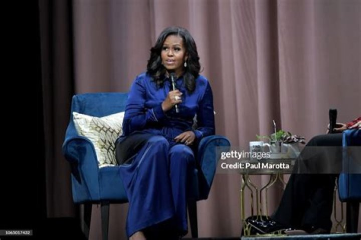 Michelle Obama Discusses Her New Book "Becoming" With Sarah Jessica Parker michelle obama discusses her new book "becoming" with sarah jessica parker