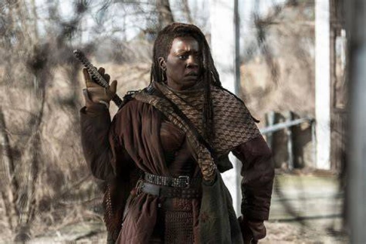 Michonne leading the Kingdom in The Walking Dead comics