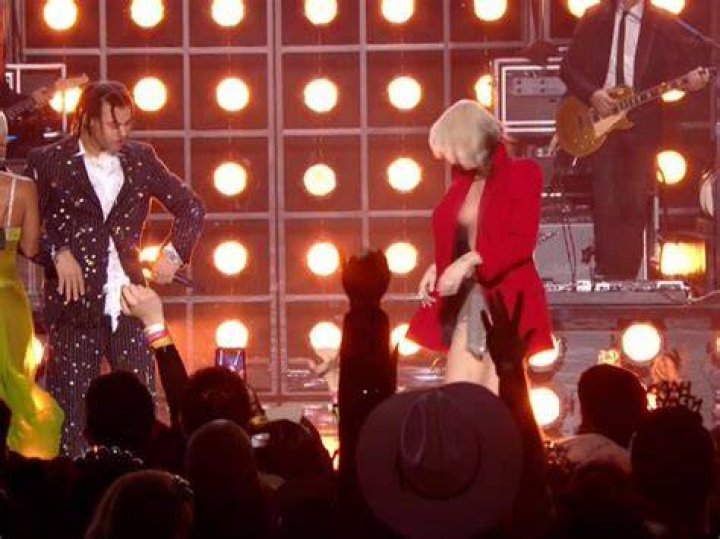 Miley Cyrus Suffers Wardrobe Malfunction During New Year's Performance