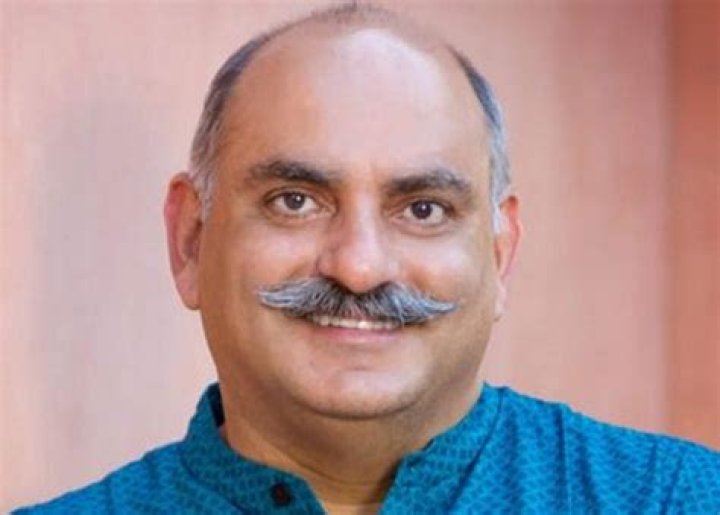 Mohnish Pabrai Age, Net worth: Bio-Wiki, Kids, Wife, Weight