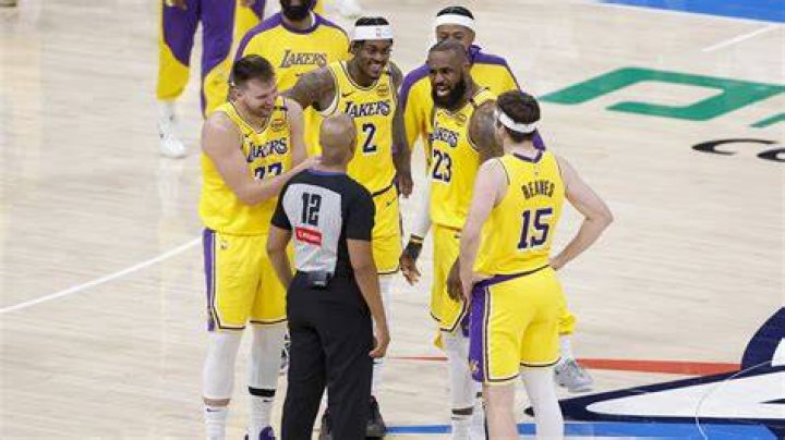 “Most Cheating Sh*t Ever”: Ex-Lakers Star Thrashes NFL Refs After Cowboys’
Controversial Victory Flips Sports World