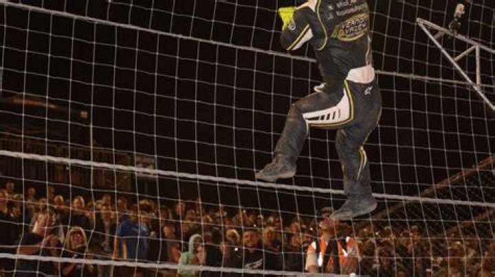 Motorsport: Kiwi speedway smiles short-lived
