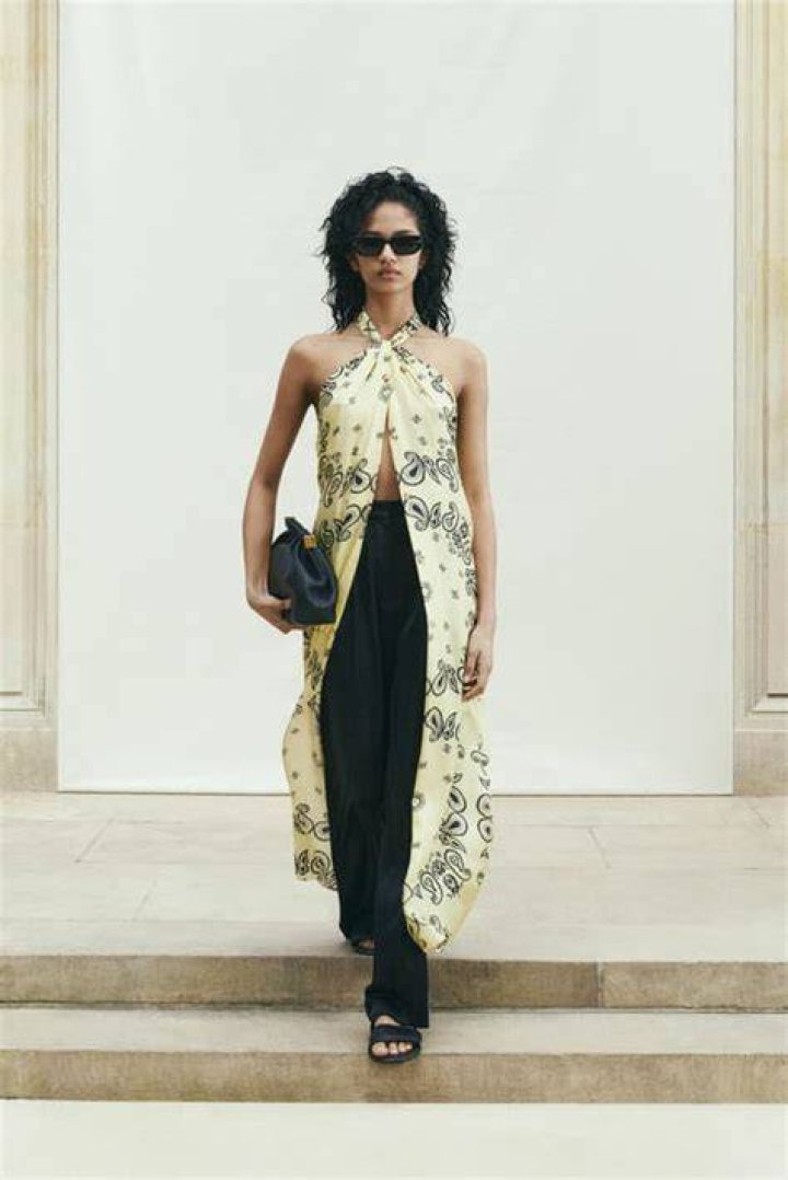 Nanushka : Runway - Paris Fashion Week Womenswear Fall/Winter 2020/2021 Nanushka : Runway - Paris Fashion Week Womenswear Fall/Winter 2020/2021