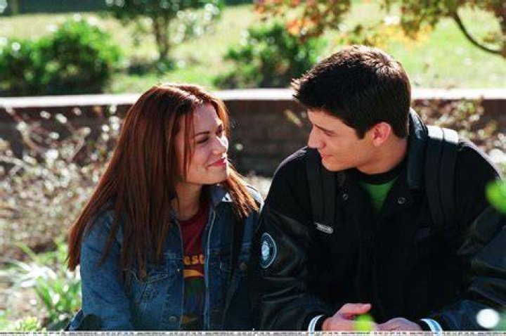 Nathan and Haley's first kiss in OTH
