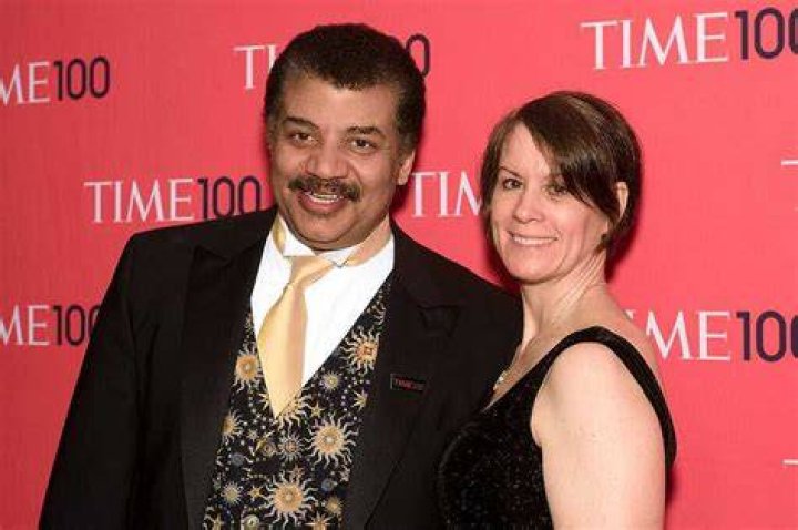 Neil Degrasse Tyson Net worth, Age: Wife, Weight, Kids, Bio-Wiki