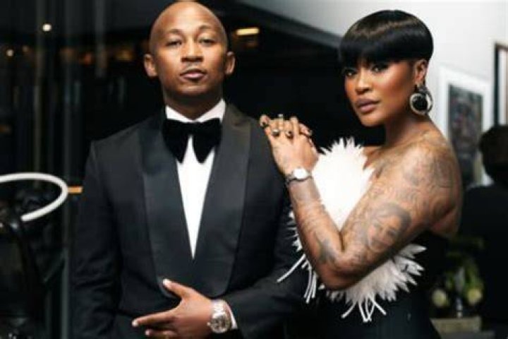 New music from Khuli Chana. New music from Khuli Chana.