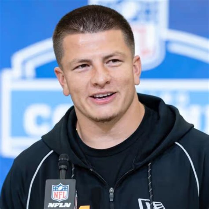 NFL Men: A Deep Dive Into The World Of Professional Football Players