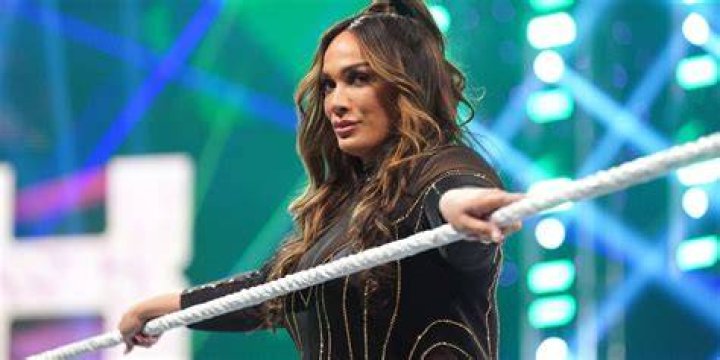 Nia Jax Cropped
