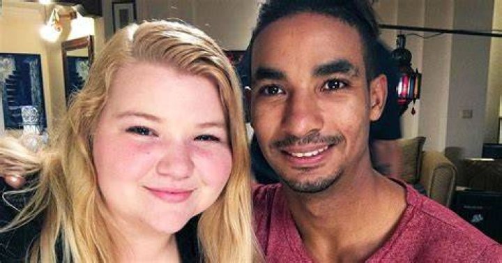Nicole and Azan 90 Day Fianc&eacute;